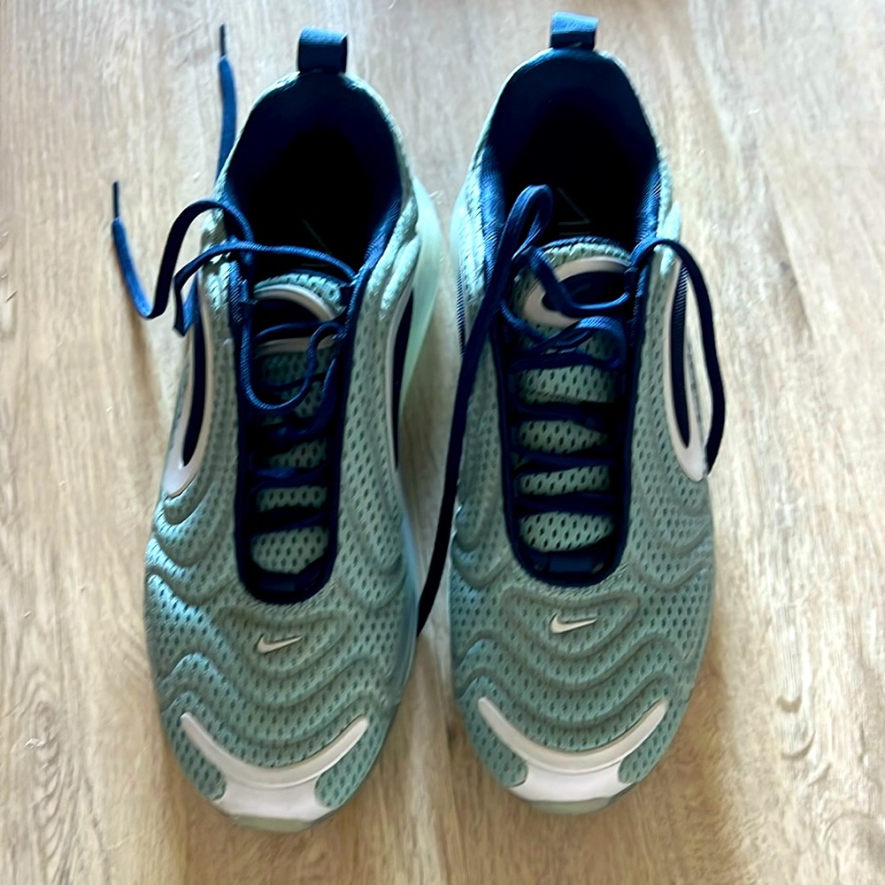 Nike metallic trainers
